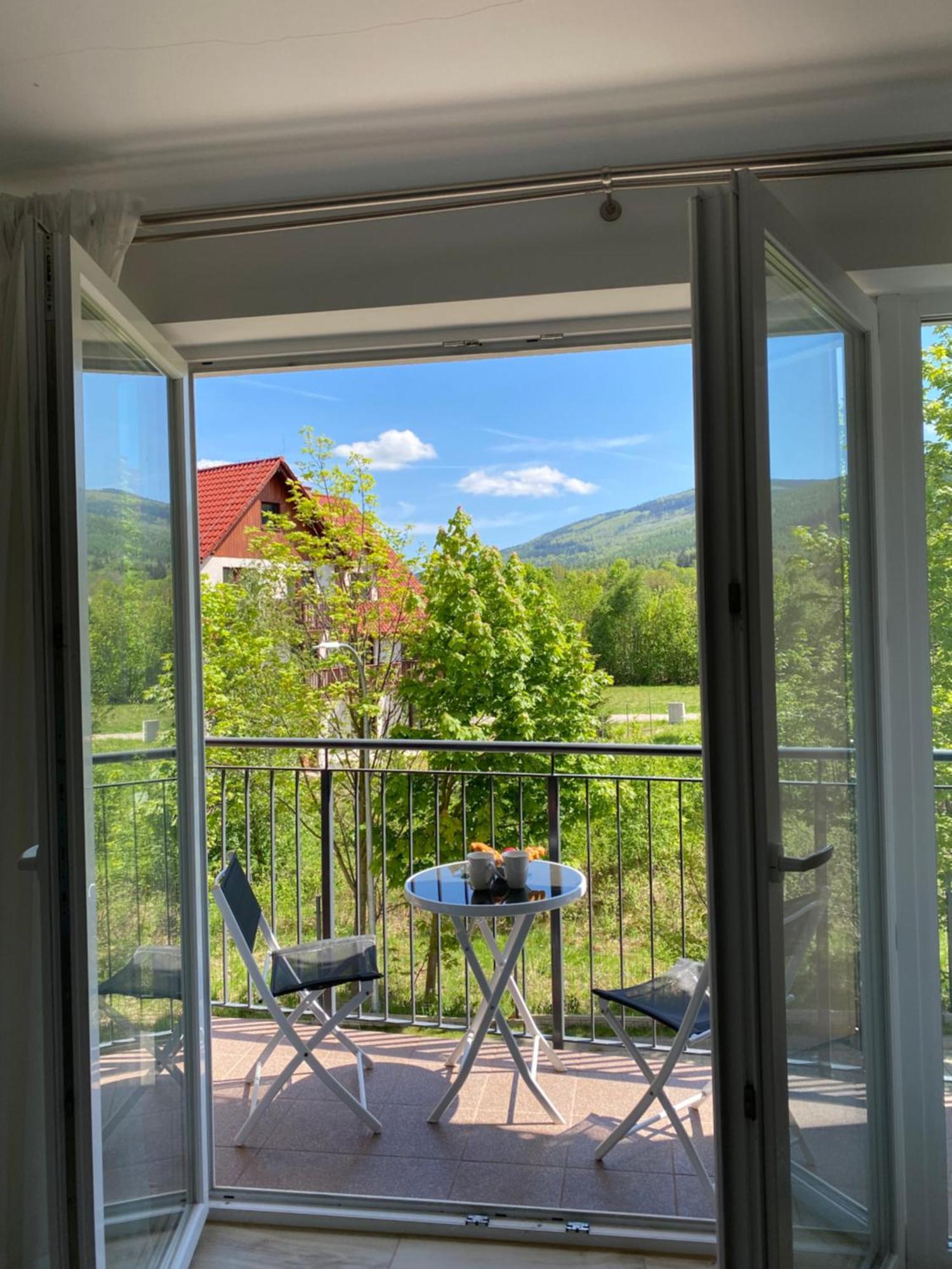 Wonder Home - Apartamenty W Malowniczej Okolicy, Z Balkonami I Widokiem Na Gory Карпач Екстер'єр фото